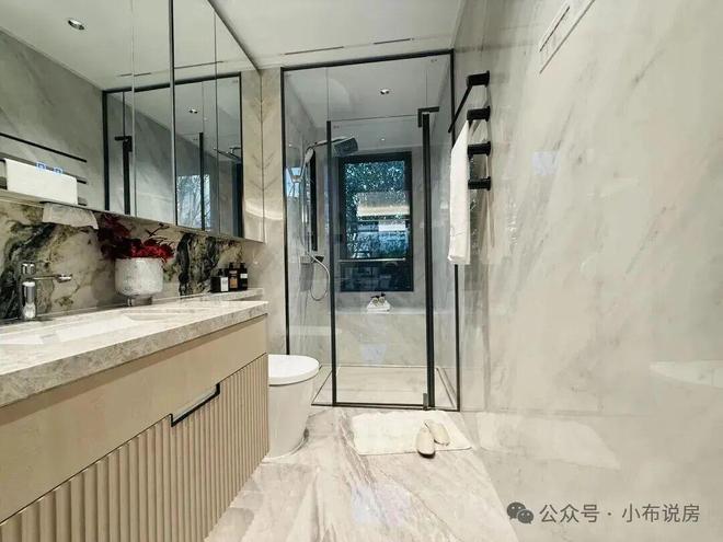 环铂樾613万起就能入住旁15号线瓦力棋牌试玩中环铂樾售楼处发布：中(图16)